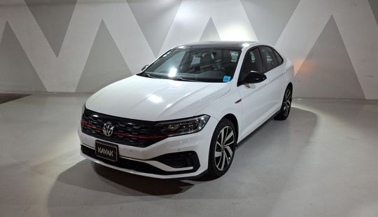 Volkswagen • Jetta