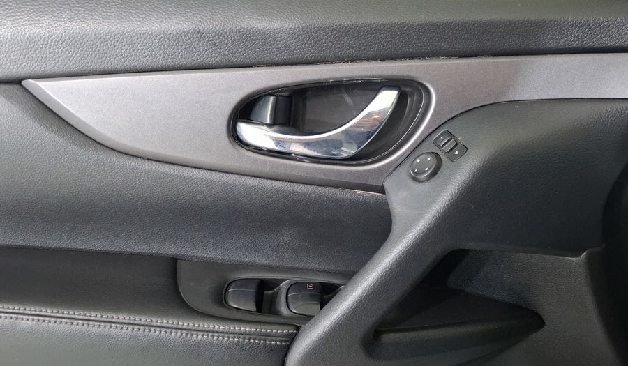 Nissan X-trail 2.5 SENSE 2 ROW CVT Suv 2017