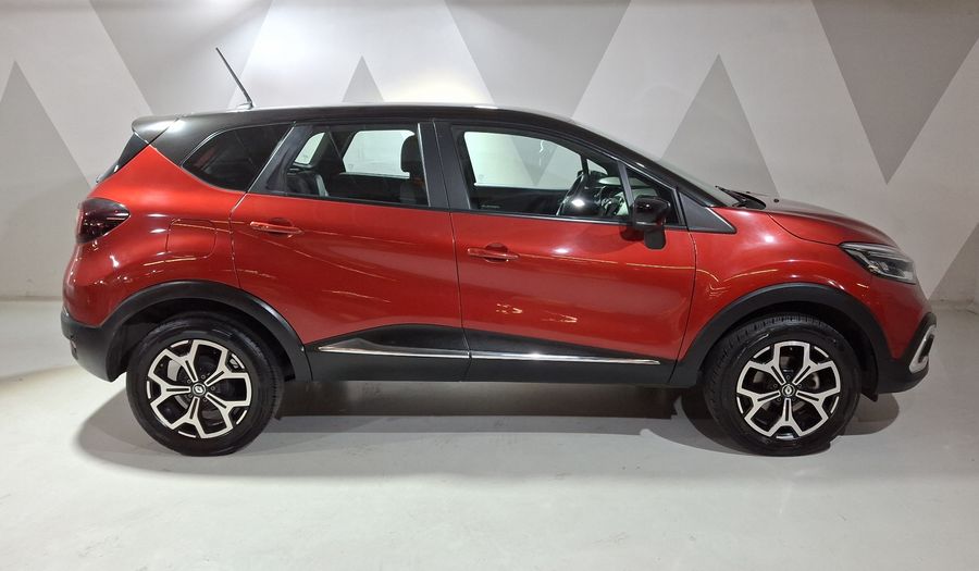 Renault Captur 1.3 ICONIC CVT Hatchback 2023