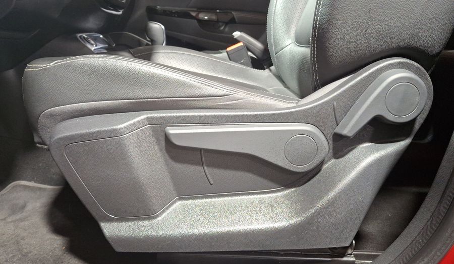 Renault Captur 1.3 ICONIC CVT Hatchback 2023