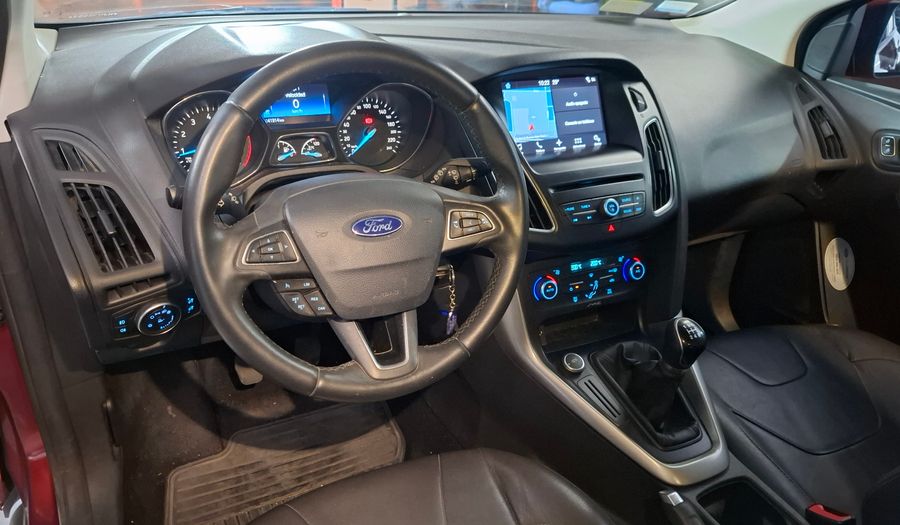 Ford Focus Iii 2.0 SE PLUS Hatchback 2017