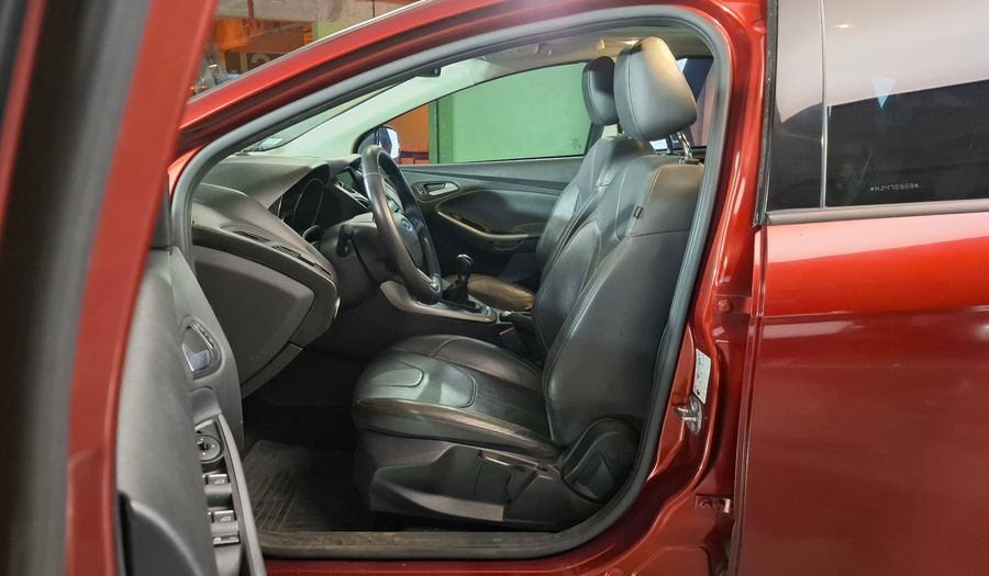 Ford Focus Iii 2.0 SE PLUS Hatchback 2017