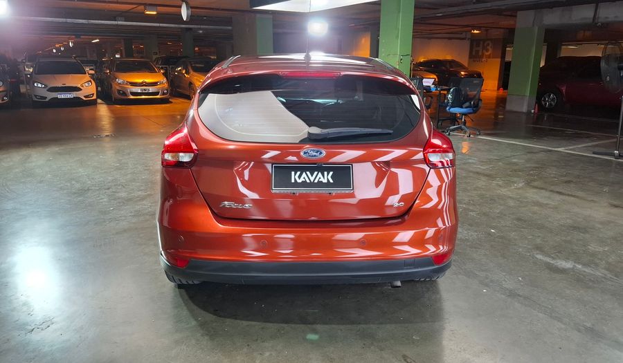 Ford Focus Iii 2.0 SE PLUS Hatchback 2017