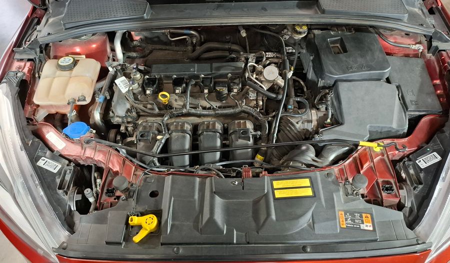 Ford Focus Iii 2.0 SE PLUS Hatchback 2017