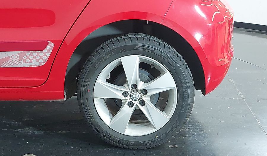 Volkswagen Fox 1.6 VHT TOTAL FLEX ROCK IN RIO Hatchback 2016