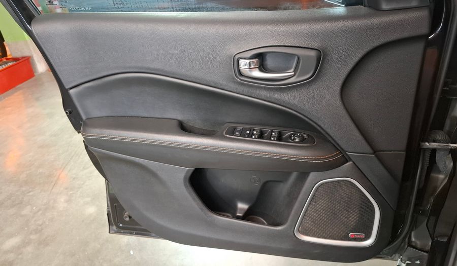 Jeep Compass 2.4 LONGITUDE PLUS AUTO 4WD MY20 Suv 2020