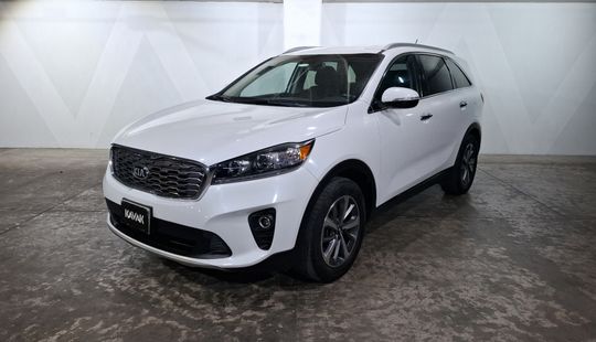 Kia • Sorento