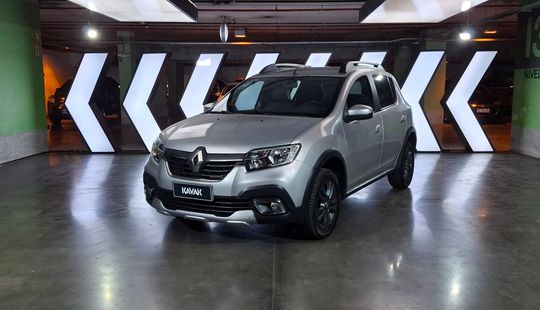Renault • Sandero Stepway