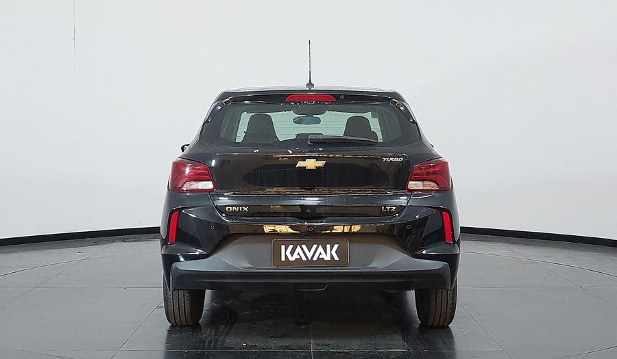 Chevrolet Onix 1.0 TURBO LTZ Hatchback 2021