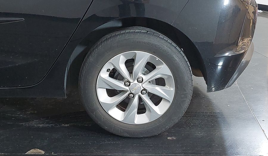 Chevrolet Onix 1.0 TURBO LTZ Hatchback 2021