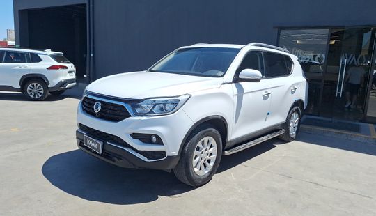 Ssangyong • Rexton
