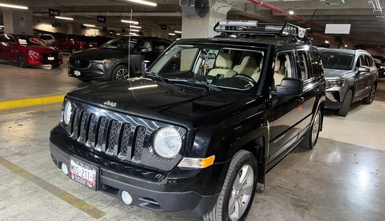 Jeep • Patriot