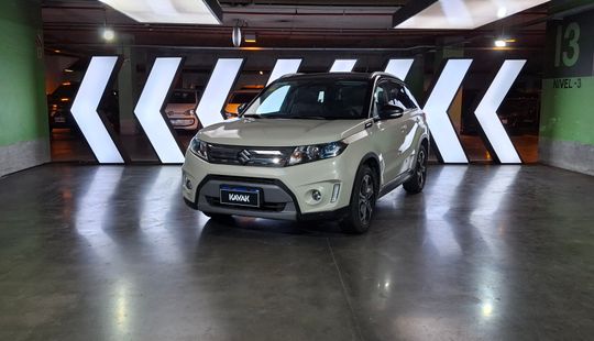 Suzuki • Vitara