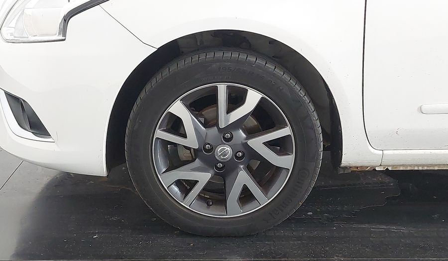 Nissan Versa 1.6 UNIQUE Sedan 2016