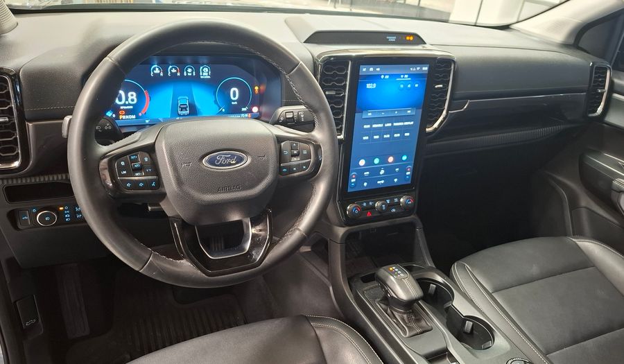 Ford Ranger 3.0 CD LIMITED + AUTO 4WD Pickup 2025