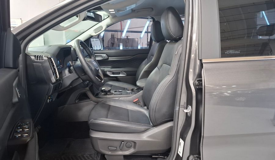 Ford Ranger 3.0 CD LIMITED + AUTO 4WD Pickup 2025