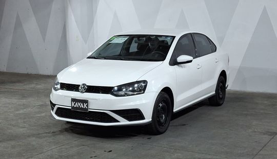 Volkswagen • Vento