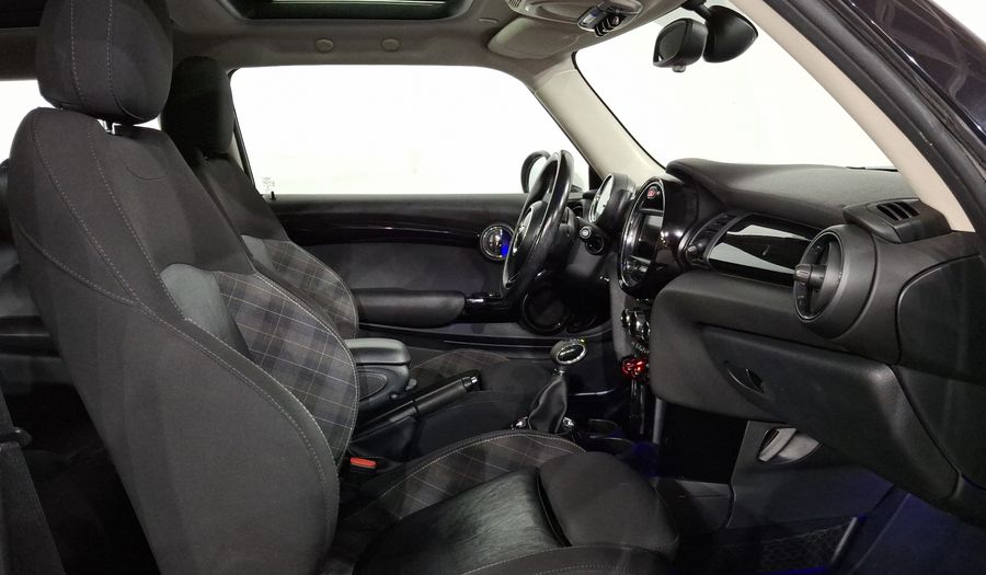 Mini Cooper 1.5 COOPER CHILI AT Hatchback 2017