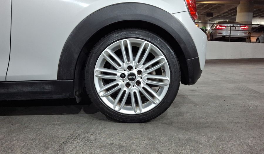 Mini Cooper 1.5 COOPER CHILI AT Hatchback 2017