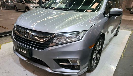 Honda • Odyssey