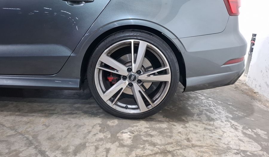 Audi A3 2.5 RS3 DCT 4WD Sedan 2018