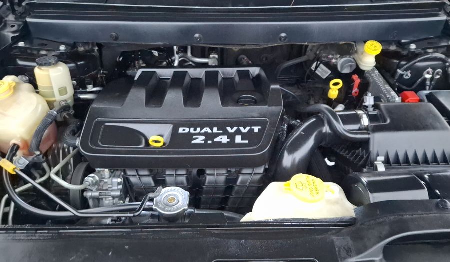 Dodge Journey 2.4 SXT+ 7 PASAJEROS Suv 2013