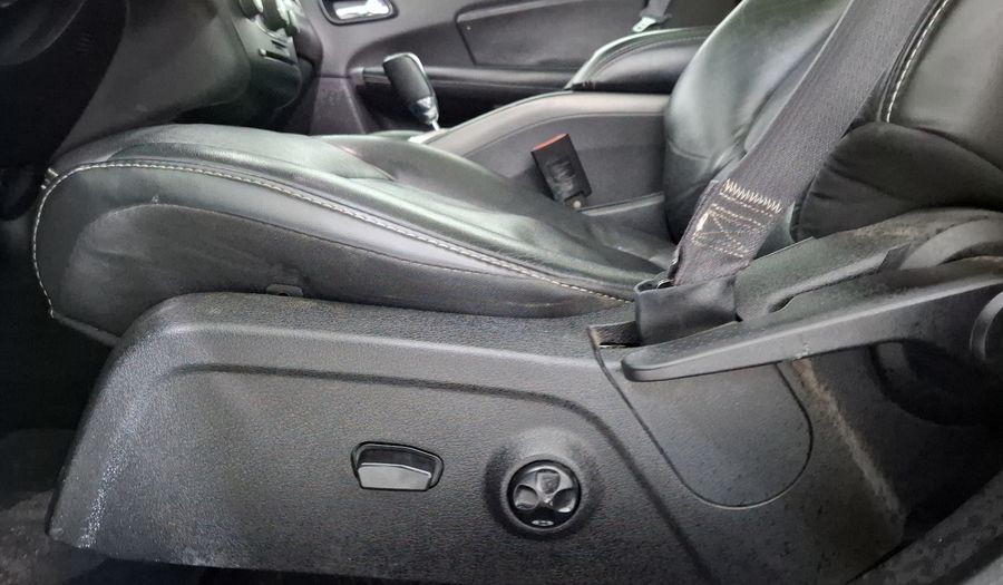 Dodge Journey 2.4 SXT+ 7 PASAJEROS Suv 2013