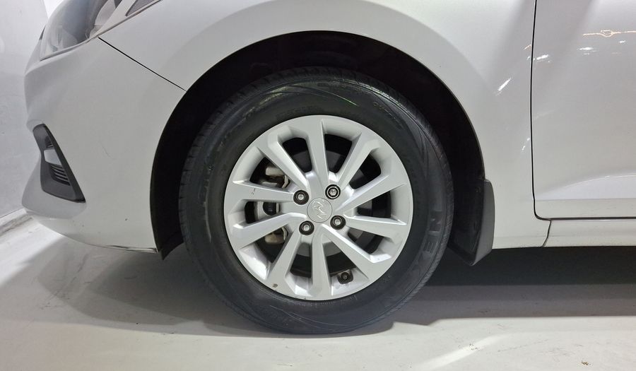 Hyundai Accent 1.6 GL MID AUTO Hatchback 2020