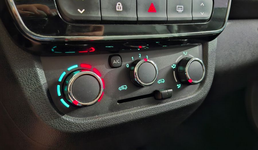 Renault Kwid 1.0 ITENS Hatchback 2018