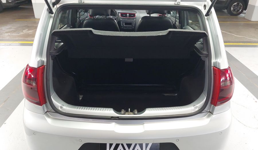 Volkswagen Fox 1.6 VHT TOTAL FLEX ROCK IN RIO Hatchback 2014