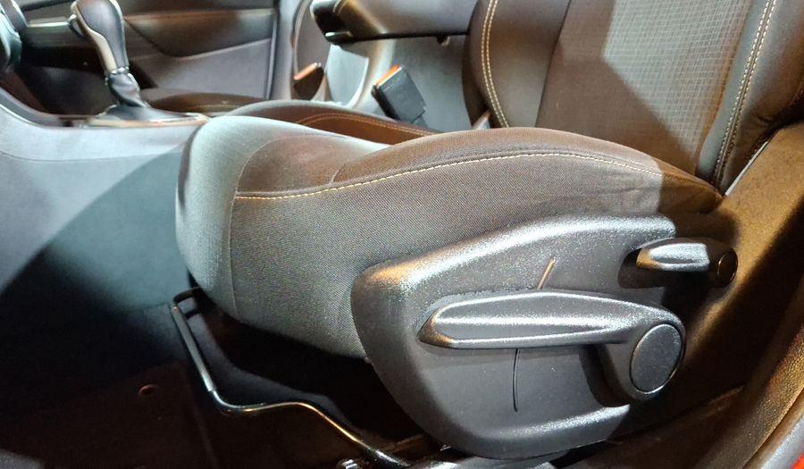 Jeep Cherokee 2.4 LATITUDE 4X2 Suv 2016