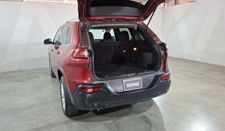 Jeep Cherokee 2.4 LATITUDE 4X2 Suv 2016