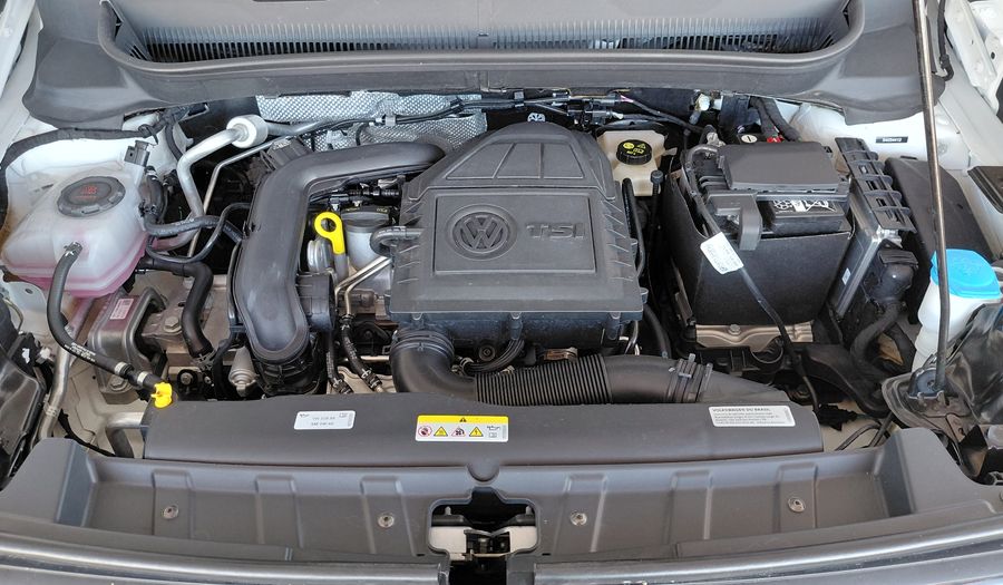 Volkswagen T-cross 1.0 200 TSI TRENDLINE TIPTRONIC Suv 2025