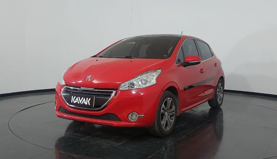Peugeot • 208