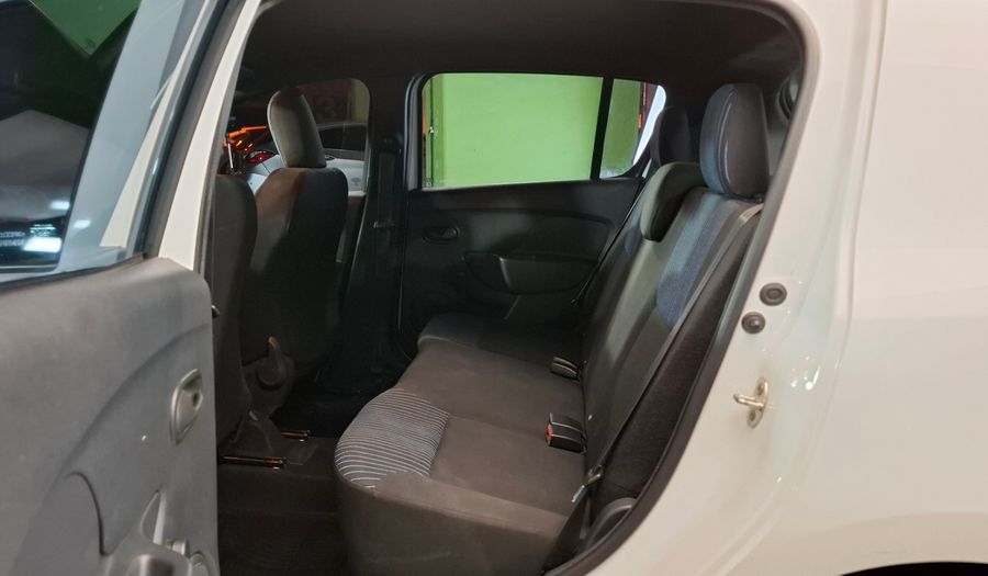 Renault Sandero 1.6 LIFE Hatchback 2023