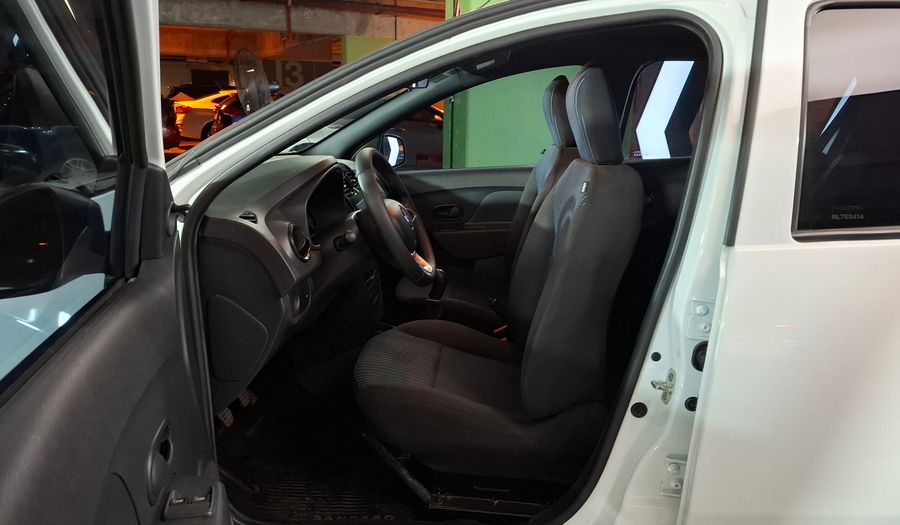 Renault Sandero 1.6 LIFE Hatchback 2023