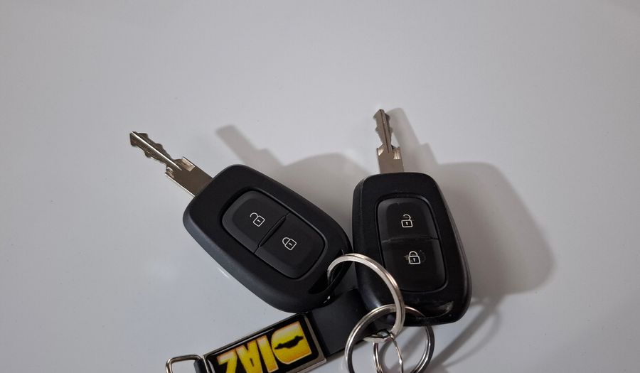 Renault Sandero 1.6 LIFE Hatchback 2023