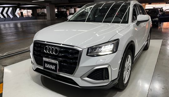 Audi • Q2