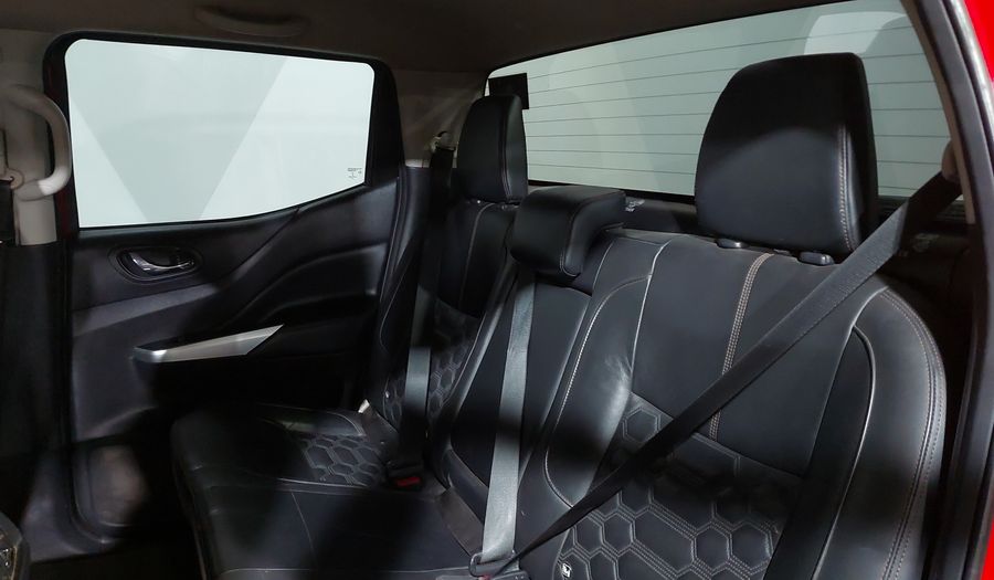 Nissan Frontier 2.5 PLATINUM LE AUTO Pickup 2022