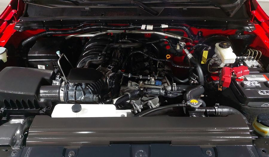 Nissan Frontier 2.5 PLATINUM LE AUTO Pickup 2022