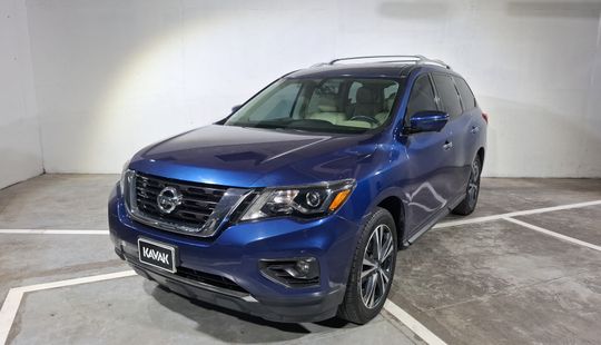 Nissan • Pathfinder