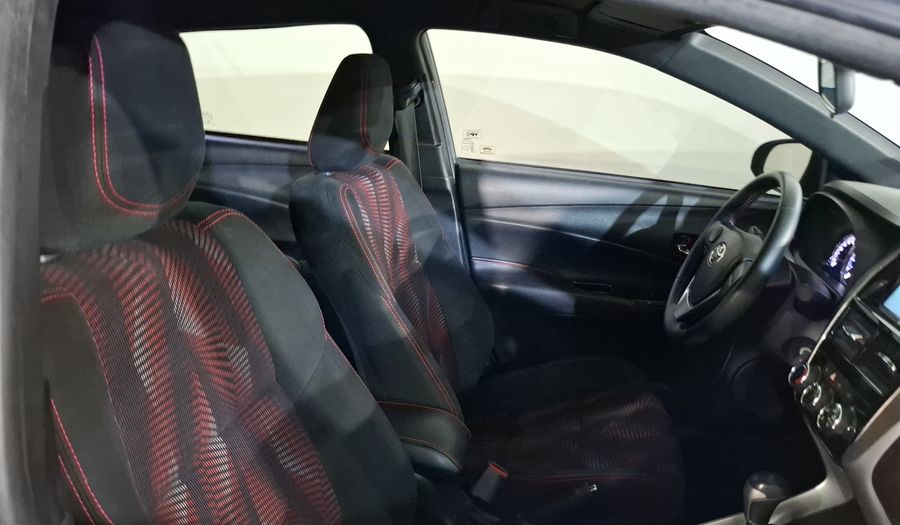 Toyota Yaris 1.5 S AUTO Hatchback 2019