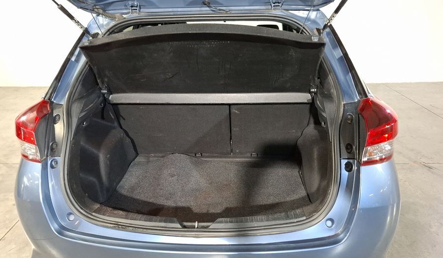 Toyota Yaris 1.5 S AUTO Hatchback 2019