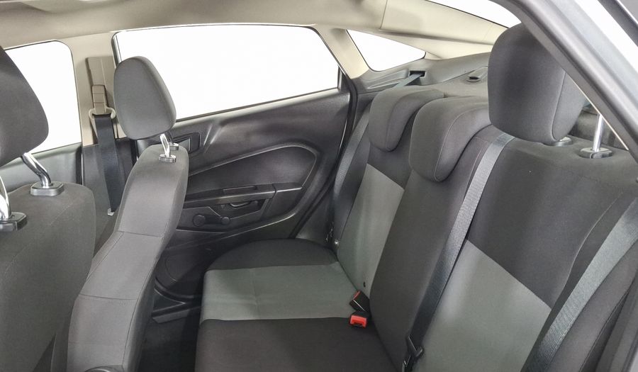 Ford Fiesta 1.6 S MT Sedan 2016