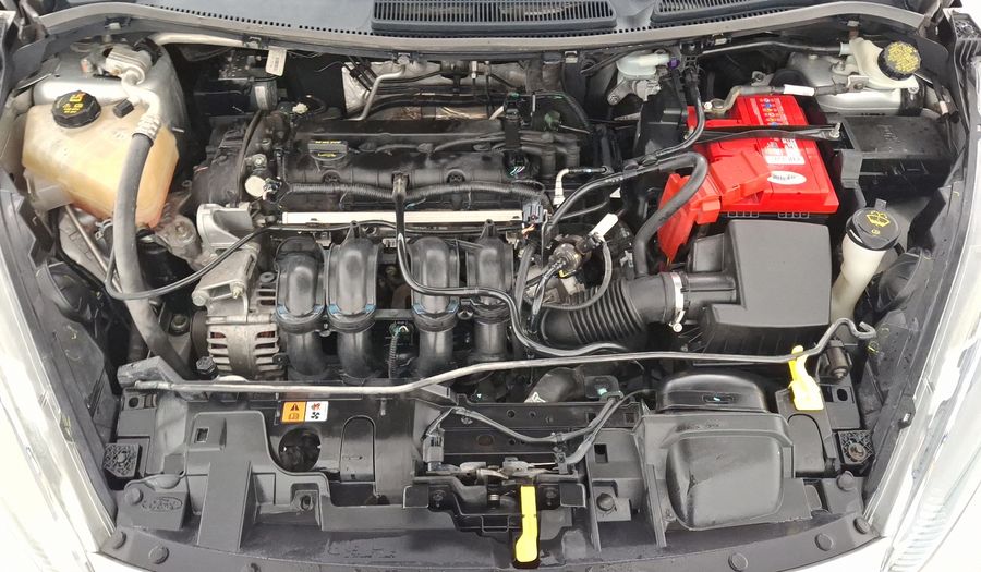 Ford Fiesta 1.6 S MT Sedan 2016