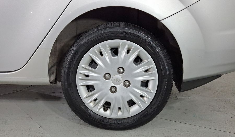 Ford Fiesta 1.6 S MT Sedan 2016