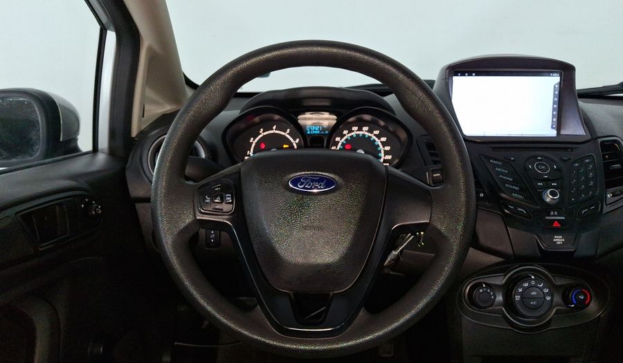 Ford Fiesta 1.6 S MT Sedan 2016