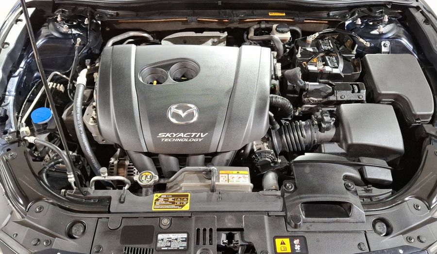 Mazda 3 2.5 SEDÁN S TA Sedan 2017