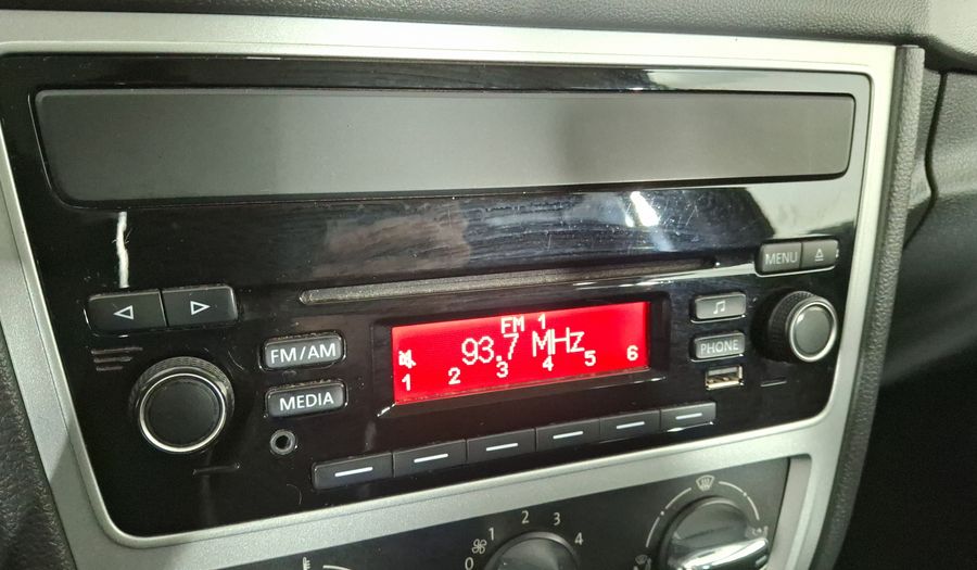 Volkswagen Gol 1.6 5 PTAS. CL A/A Hatchback 2016