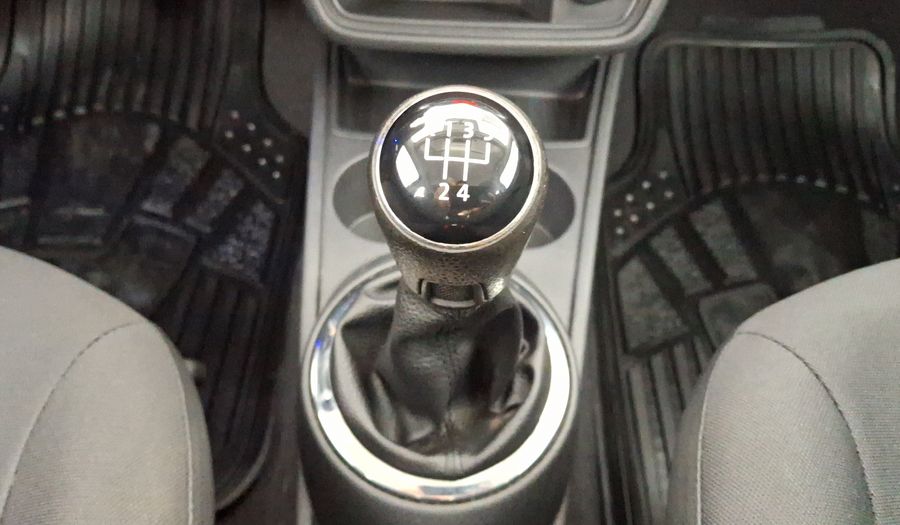 Volkswagen Gol 1.6 5 PTAS. CL A/A Hatchback 2016